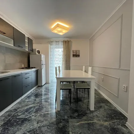 Regim Hotelier Lux 2 Decomandate Appartement *